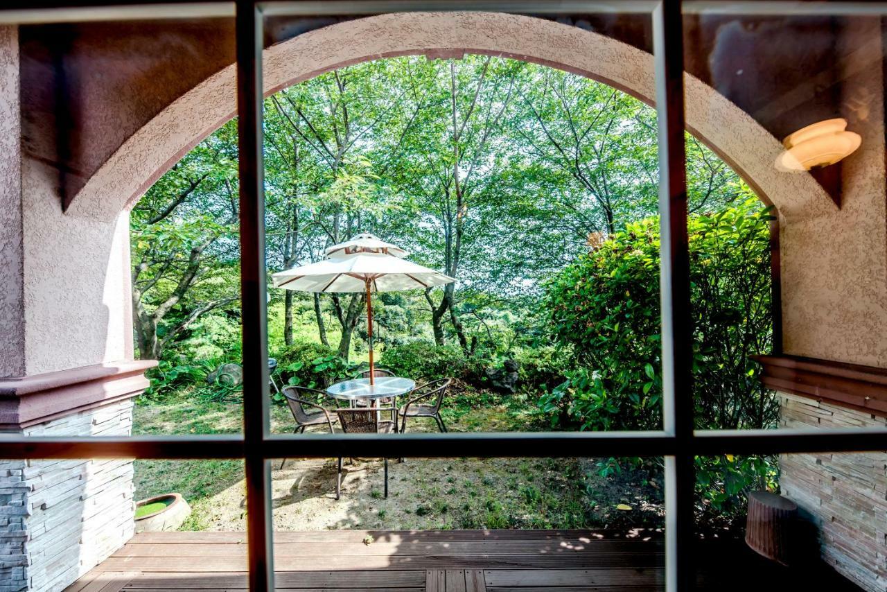 Palm Valley Resort Seogwipo Esterno foto